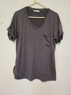 MIHOLL Women's V-Neck T-Shirt with Pocket Size L